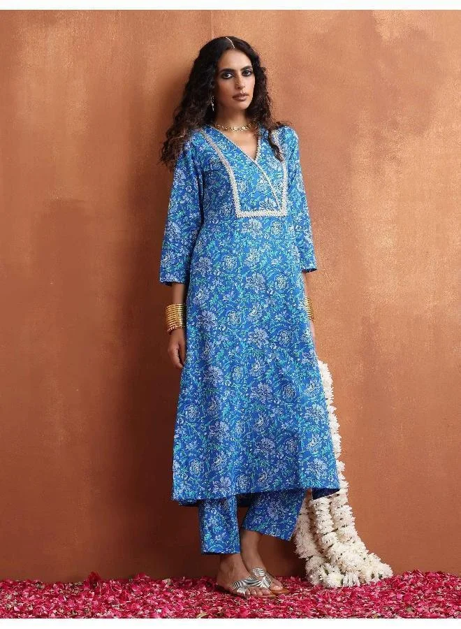 trueBrowns Blue Print Straight Kurta Set