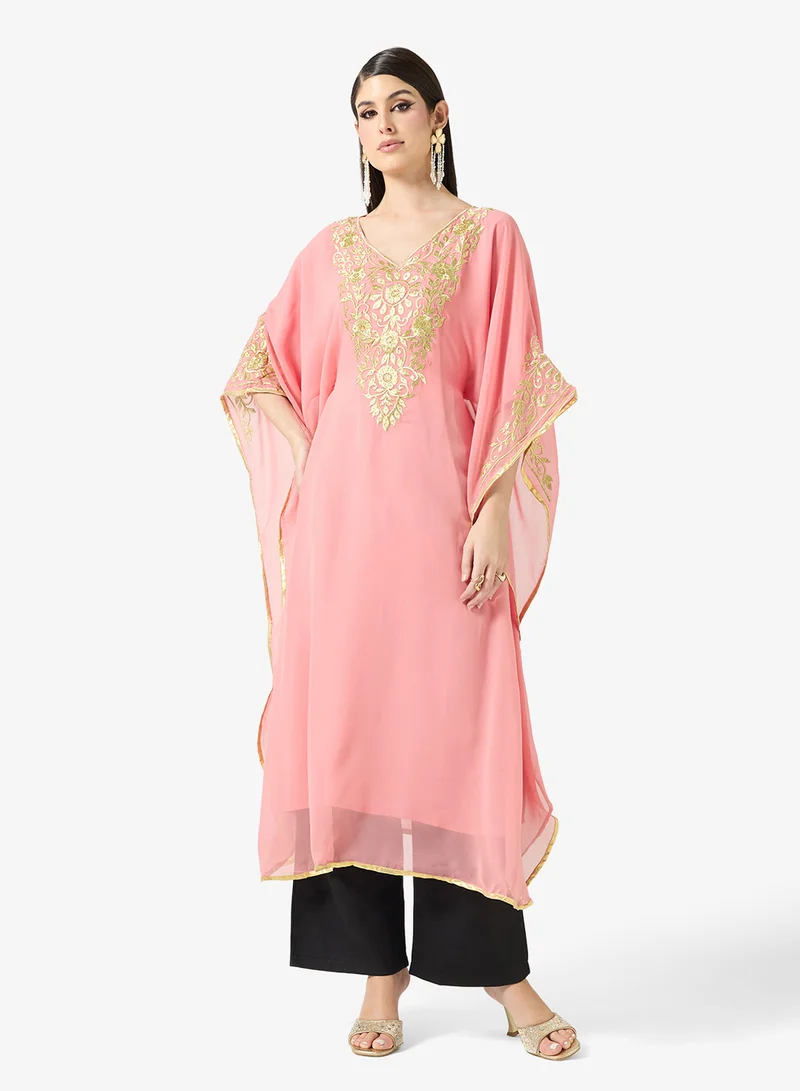 ارابيان كلوزيت Elegant Embroidered Kaftan Dress