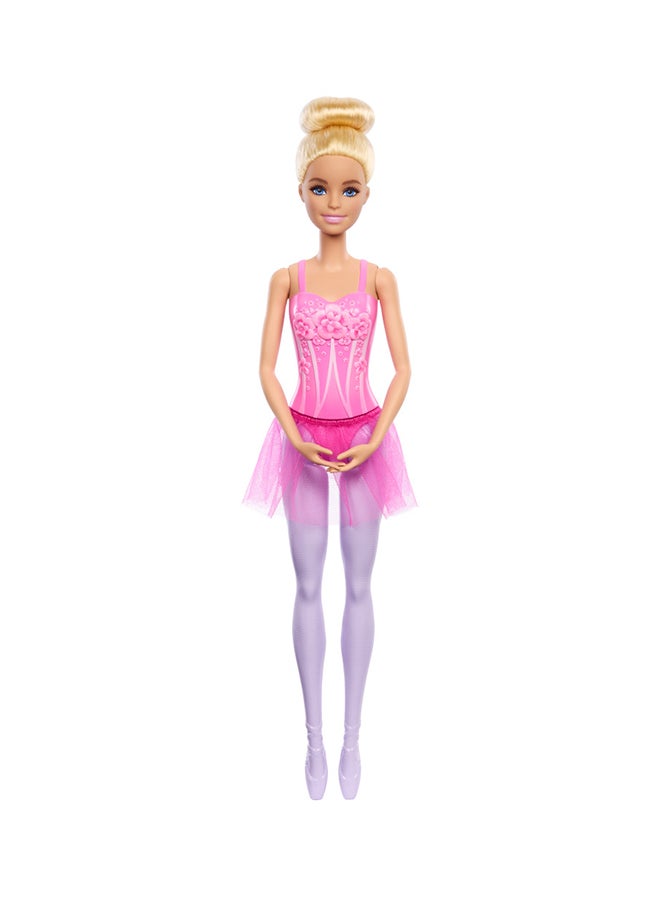 Barbie - دمية باليرينا، دمية أزياء شقراء ترتدي تنورة توتو بنفسجية قابلة للإزالة، متخذة وضعية رقص الباليه بأذرع باليه وأحذية مخصصة للأصابع - Image 1