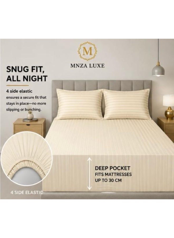 MNZA LUXE طقم شرشف سرير مطاطي من المايكروفايبر بتصميم خطوط 1 سم، يشمل شرشف سرير مطاطي واحد + 2 غطاء وسادة | فائق النعومة، قابل للتنفس ومقاوم للتجاعيد | لون كريمي - Image 1