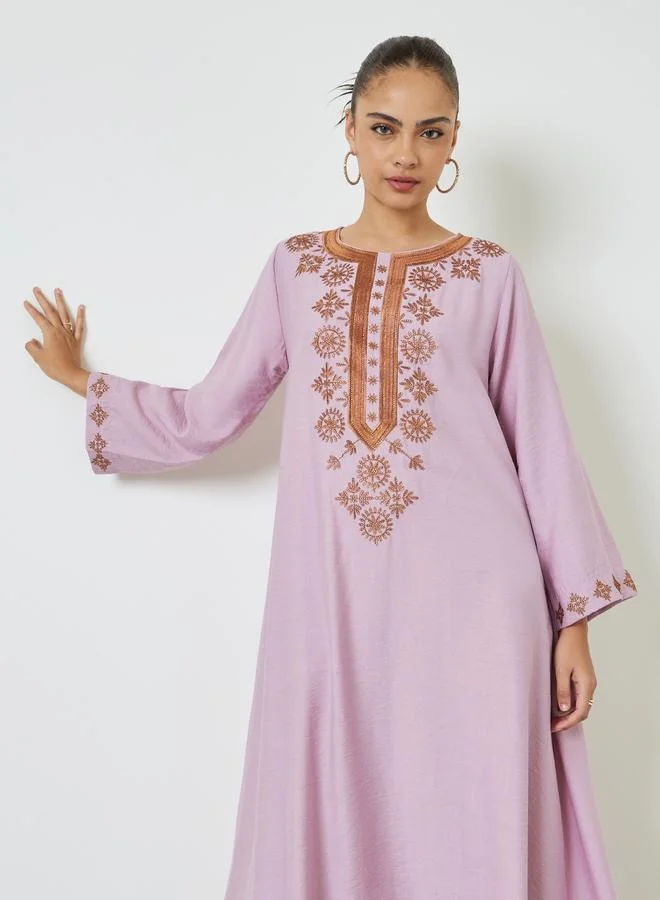 Amirah Lilac Embroidered Jalabiya with Embellishment