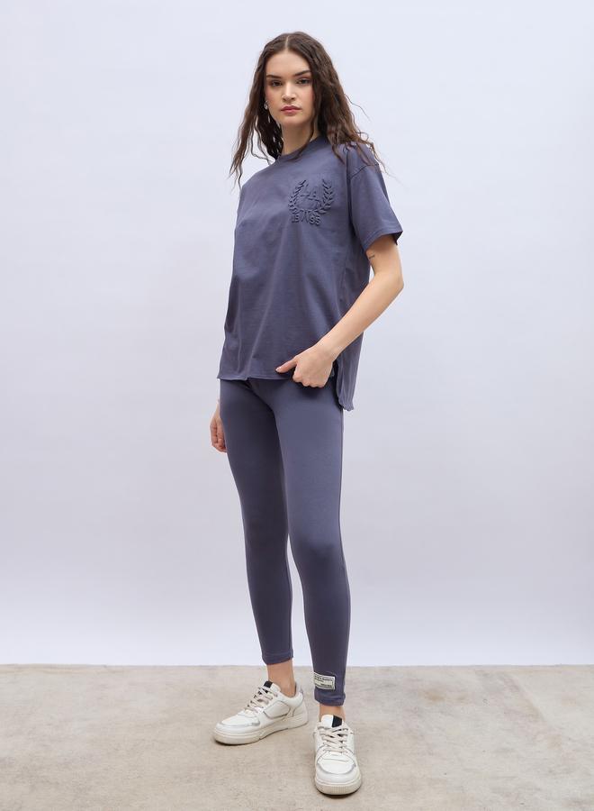 Styli Embossed Detail Round Neck T-Shirt and Leggings Co-Ords - Image 3