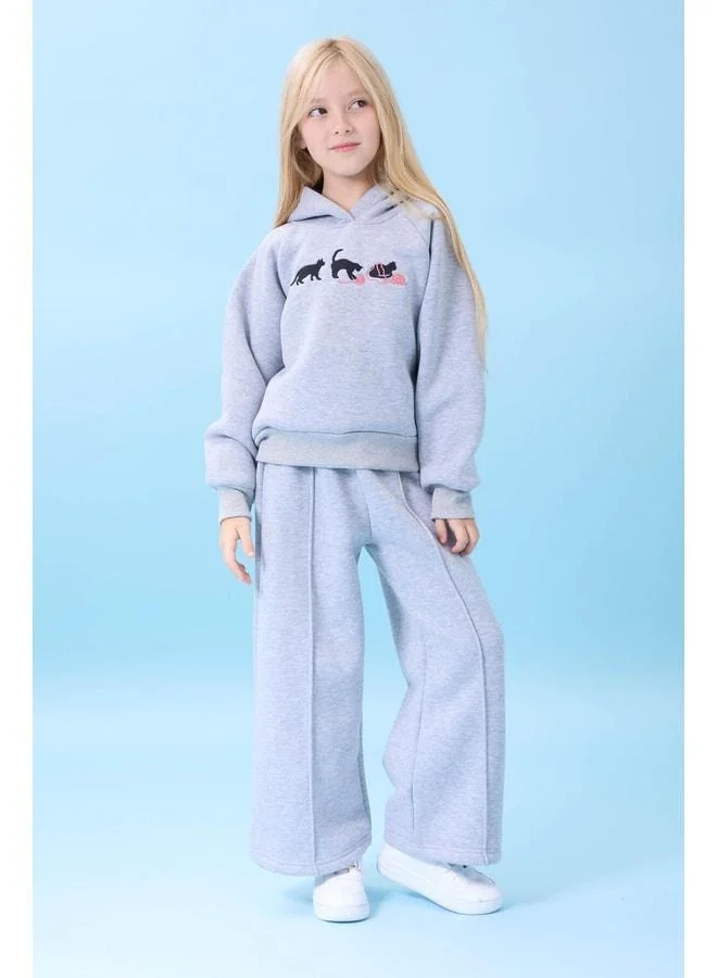 Perendi Girl's Hooded Fleece-Lined Cat Embroidered Sherpa Winter Set Gray.