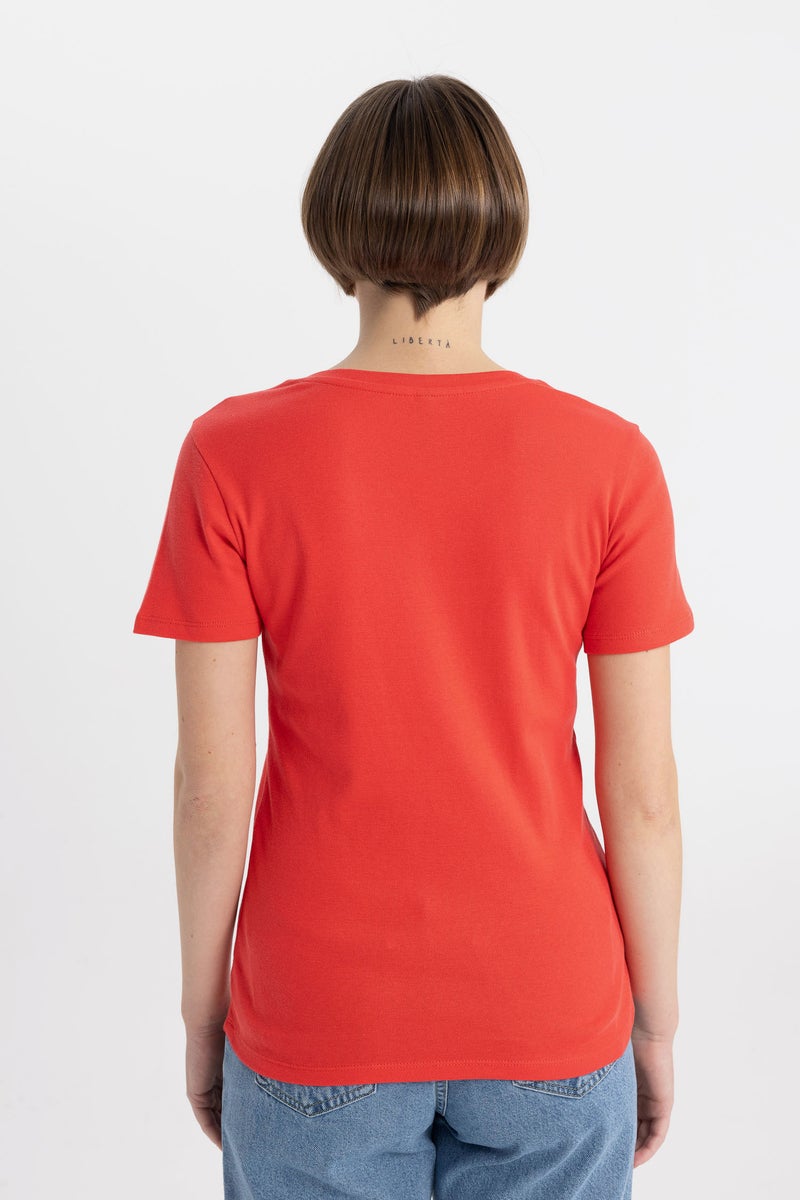 DeFacto Woman Slim Fit V Neck Ribbed Basic T-Shirt - Image 5