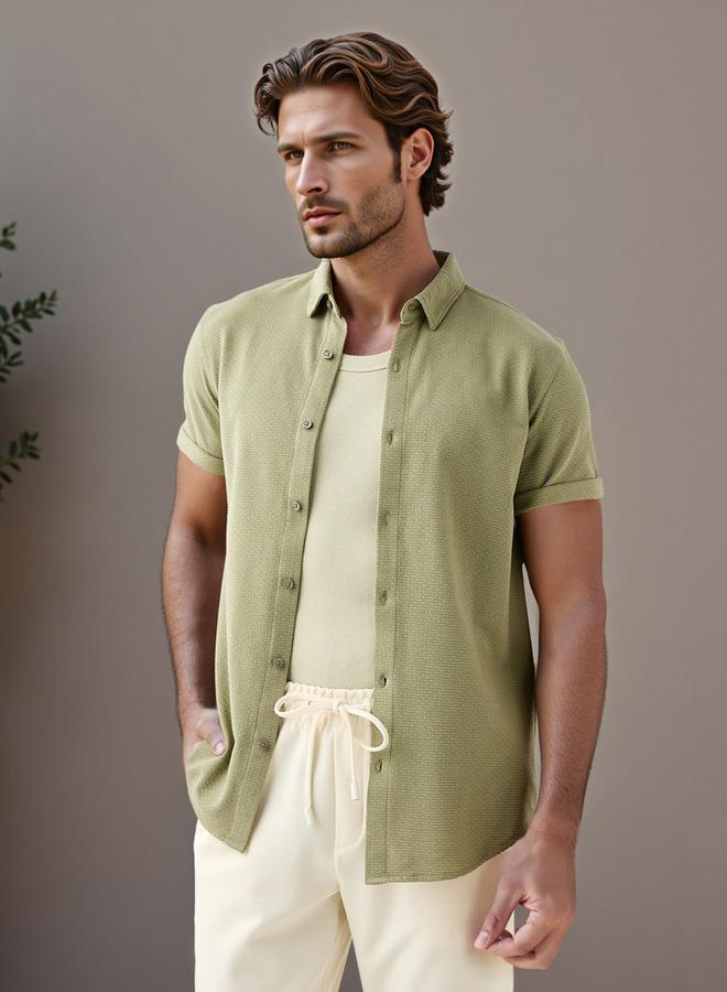 ايكونيك قميص أيكونيك بقصة ضيقة ونقوش مميزة - Image 1