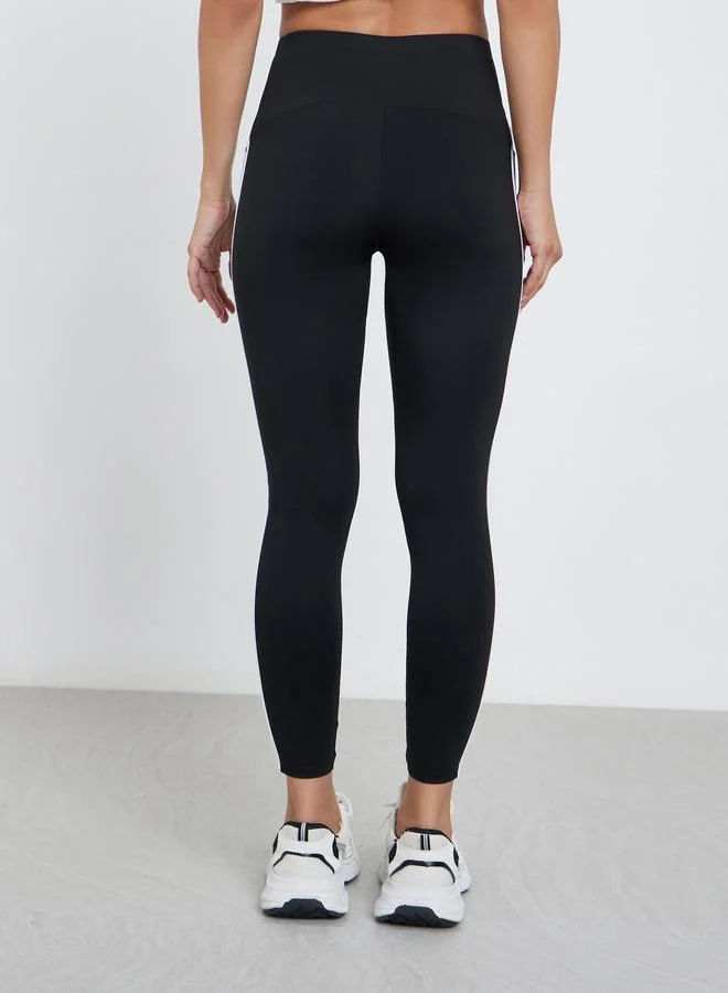 Styli Active Double Side Striped Detail Leggings