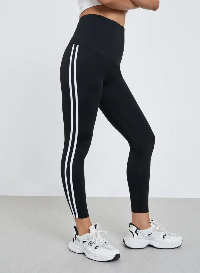 Styli Active Double Side Striped Detail Leggings