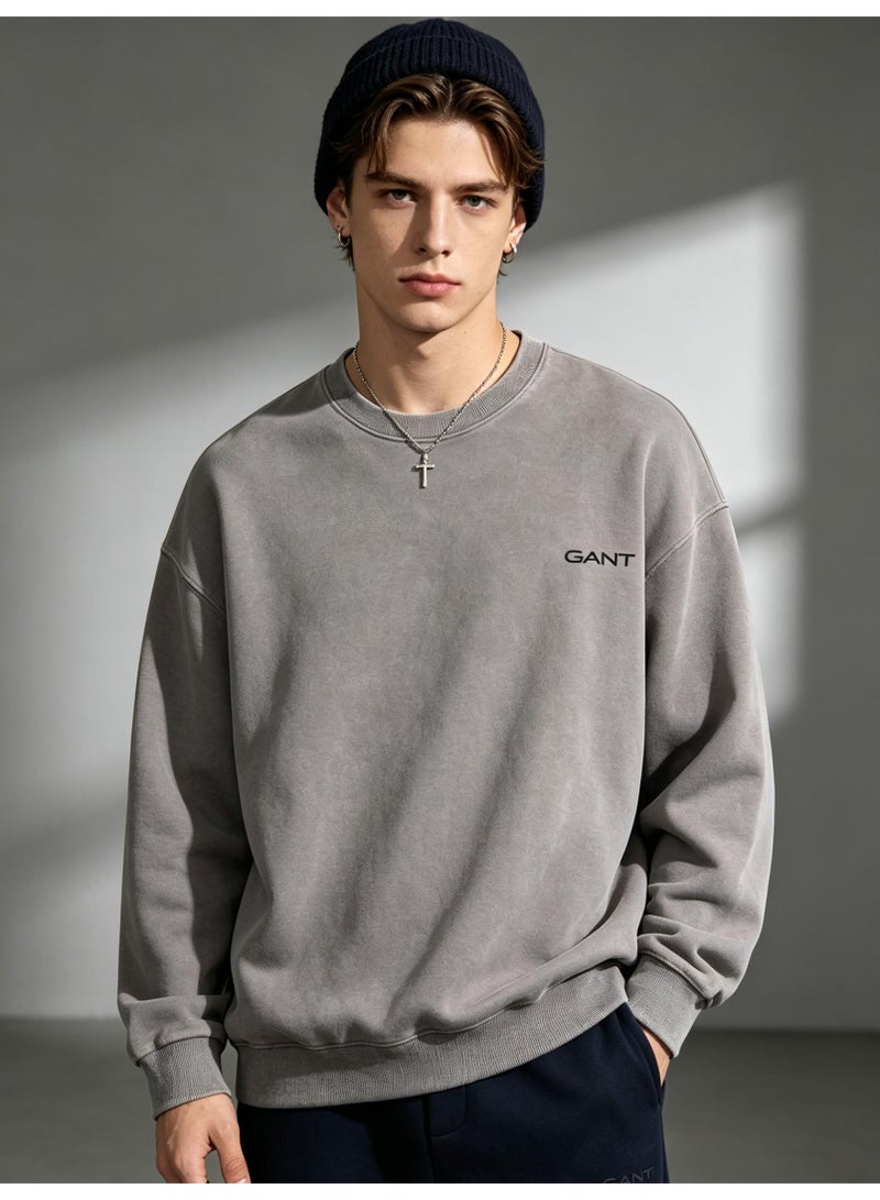 GANT Unisex Crew Neck Washed Sweatshirt, Men's Women's Casual Long Sleeve Top Light Grey - Image 2