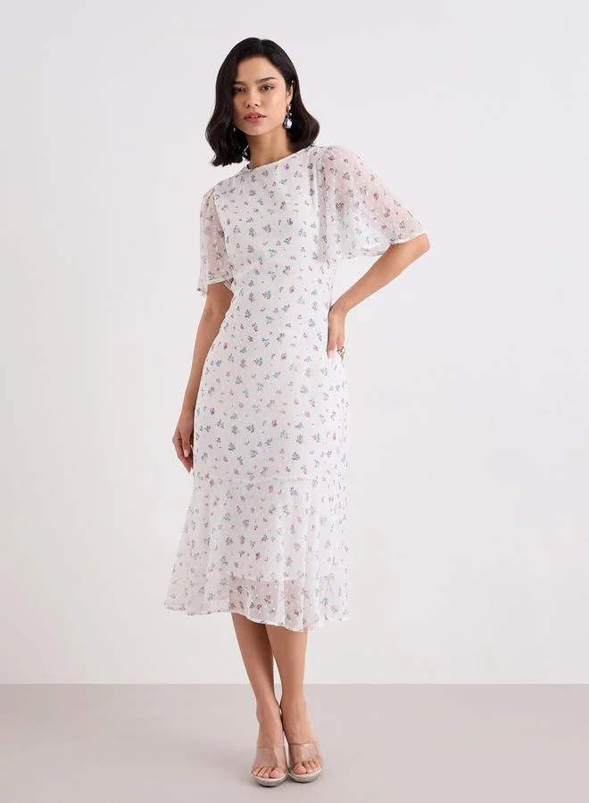 Styli Styli Off White Dobby Floral Midi Dress