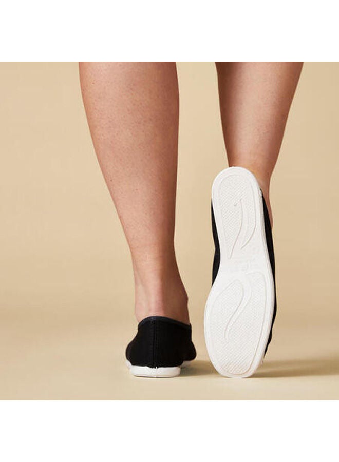 Domyos Girls'/Boys' Fabric Gymnastics Shoes - Image 2