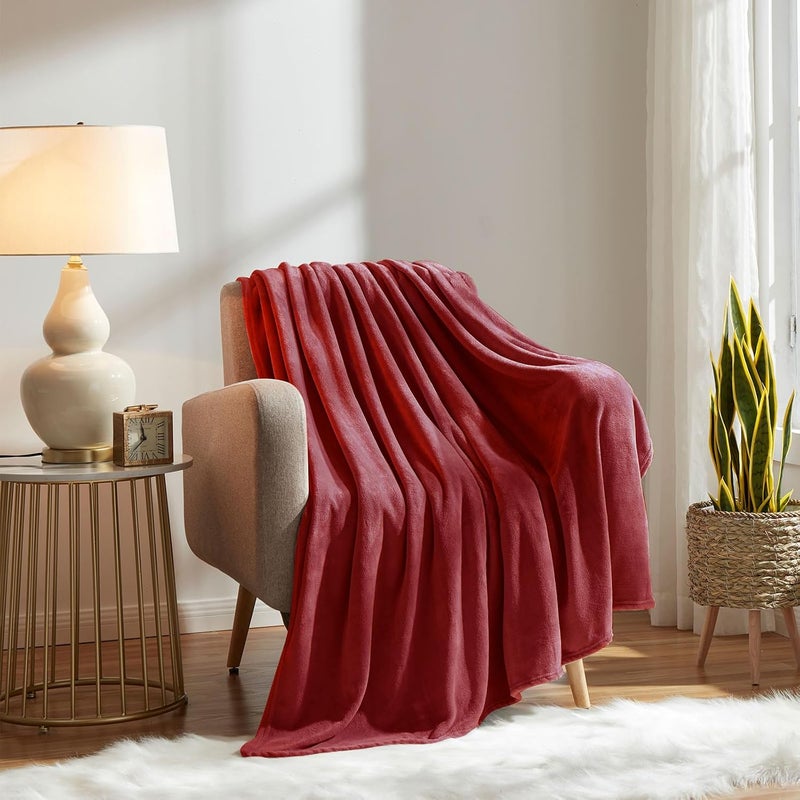 KMUSET Fleece Blanket Twin Size Burgundy Lightweight Super Soft Cozy Fuzzy Bed Blankets Microfiber Factory Shop - Image 2