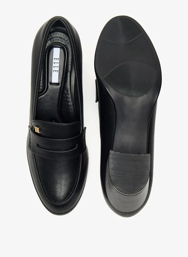 ايل HEELED SHOE