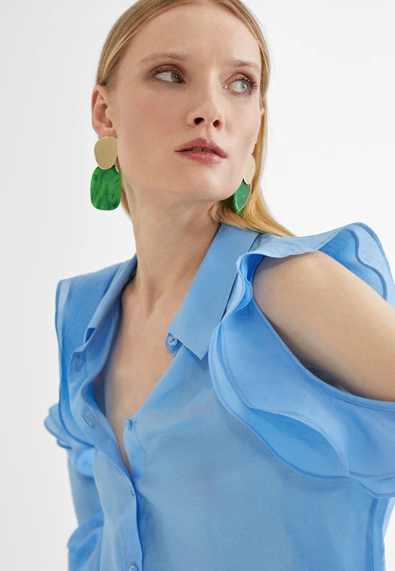 Lola Casademunt Off-the-shoulder blouse