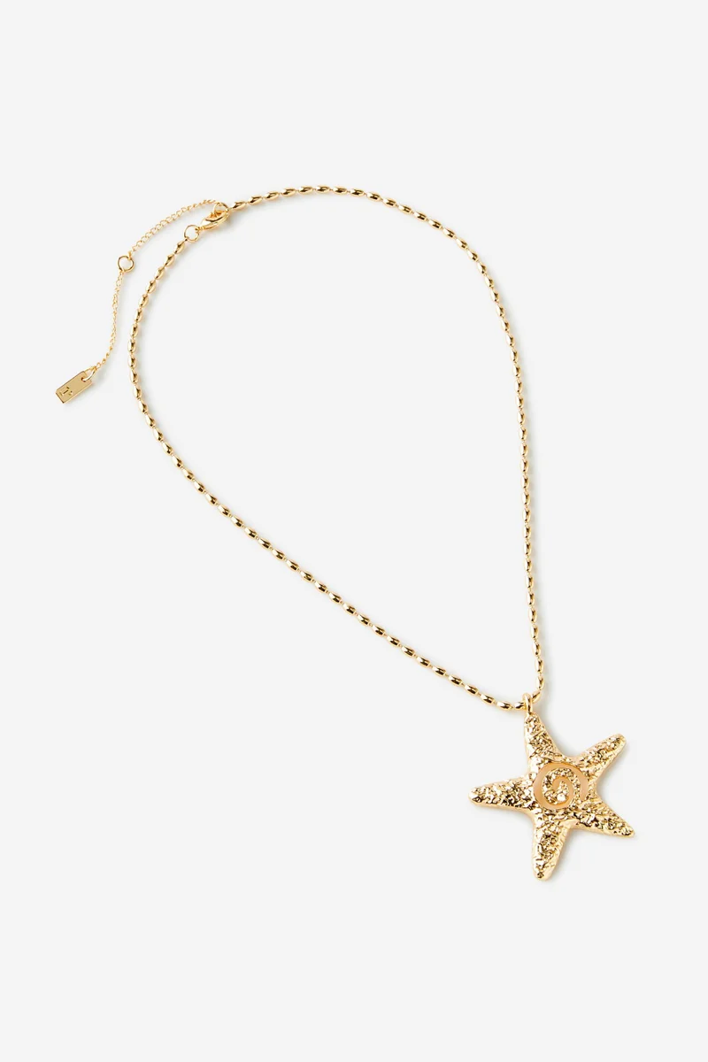 Rubi Pendant Necklace