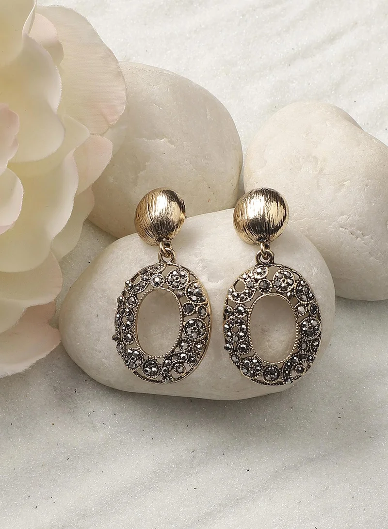 SOHI Intricate Circular Artificial Drop Earring Jewellery