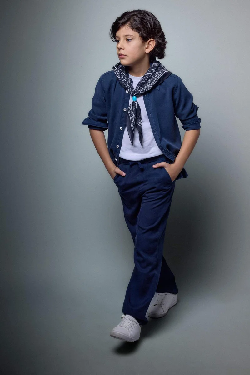 ديفاكتو Regular Fit Long Sleeve Shirt