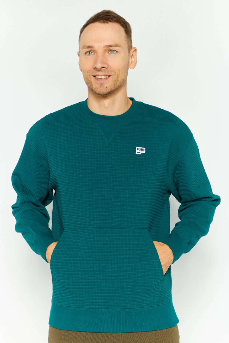 PUMA سويت شيرت رياضي للرجال، لون أخضر باهت - Image 1