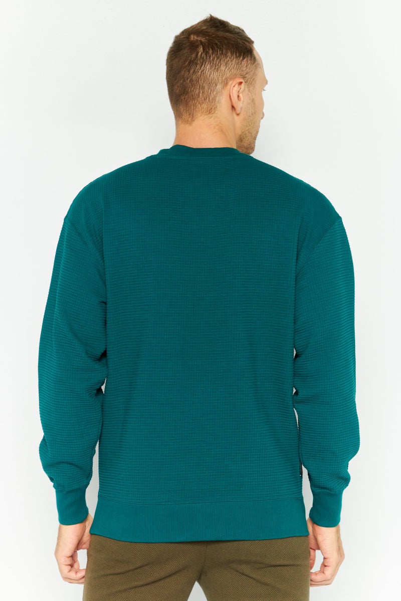 PUMA سويت شيرت رياضي للرجال، لون أخضر باهت - Image 4