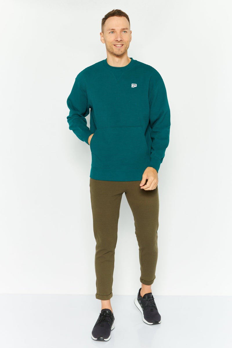 PUMA سويت شيرت رياضي للرجال، لون أخضر باهت - Image 4