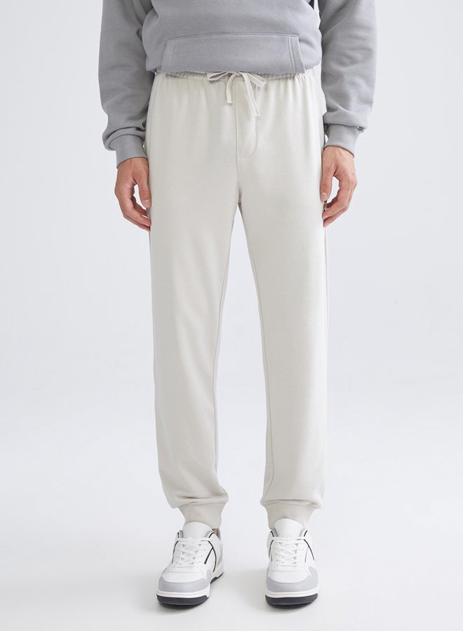 LC WAIKIKI Standard Fit Men's Sweatpants - Image 2