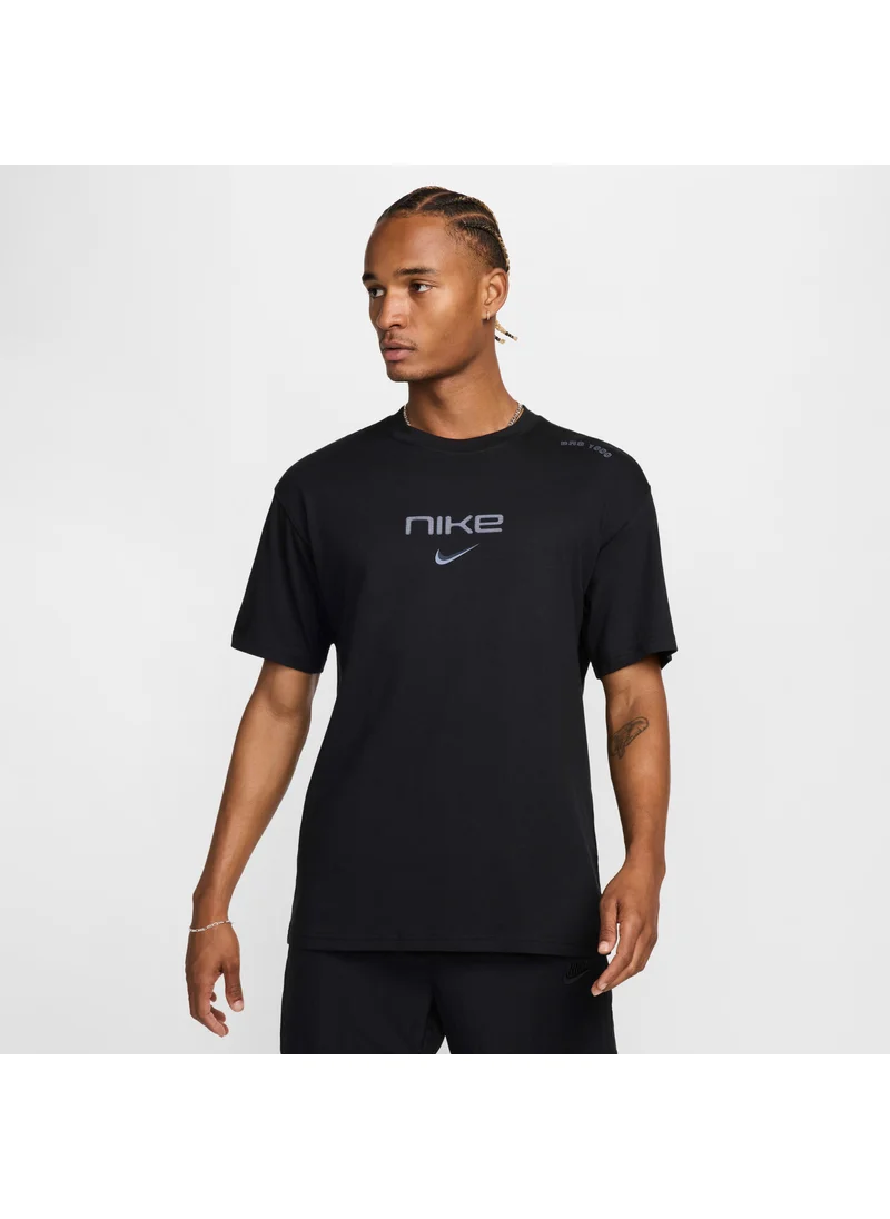 Nike Men's Sportswear Max90 T-Shirt