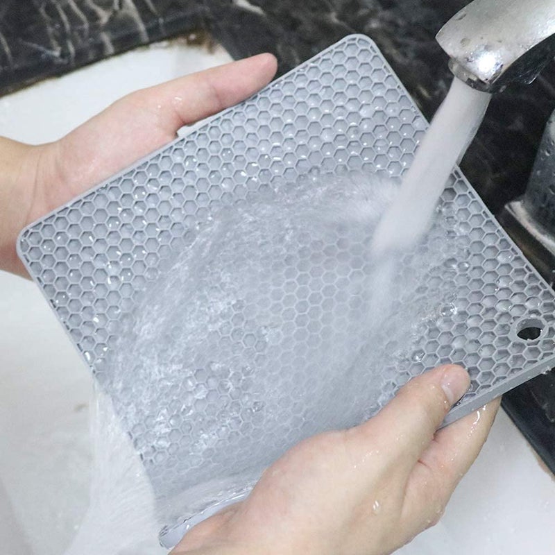 P-Plus International Silicone Trivet Mats | Hot Pot Holders | Drying Mat. Our potholders Kitchen Tools is Heat Resistant to 440°F, Non-Slip, Durable, Flexible Easy to wash (Pack of 4 Multi) - Image 3