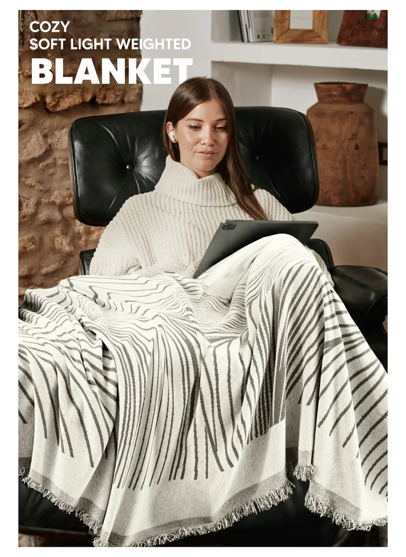 AC&L AC&L Knitted Blanket For Bed, Couch, Sofa, Chair Throw Blanket For All Seasons - Cozy Soft Light Weighted Blanket For Picnic, Travel, Home Decor Gift (Grey Pattern)