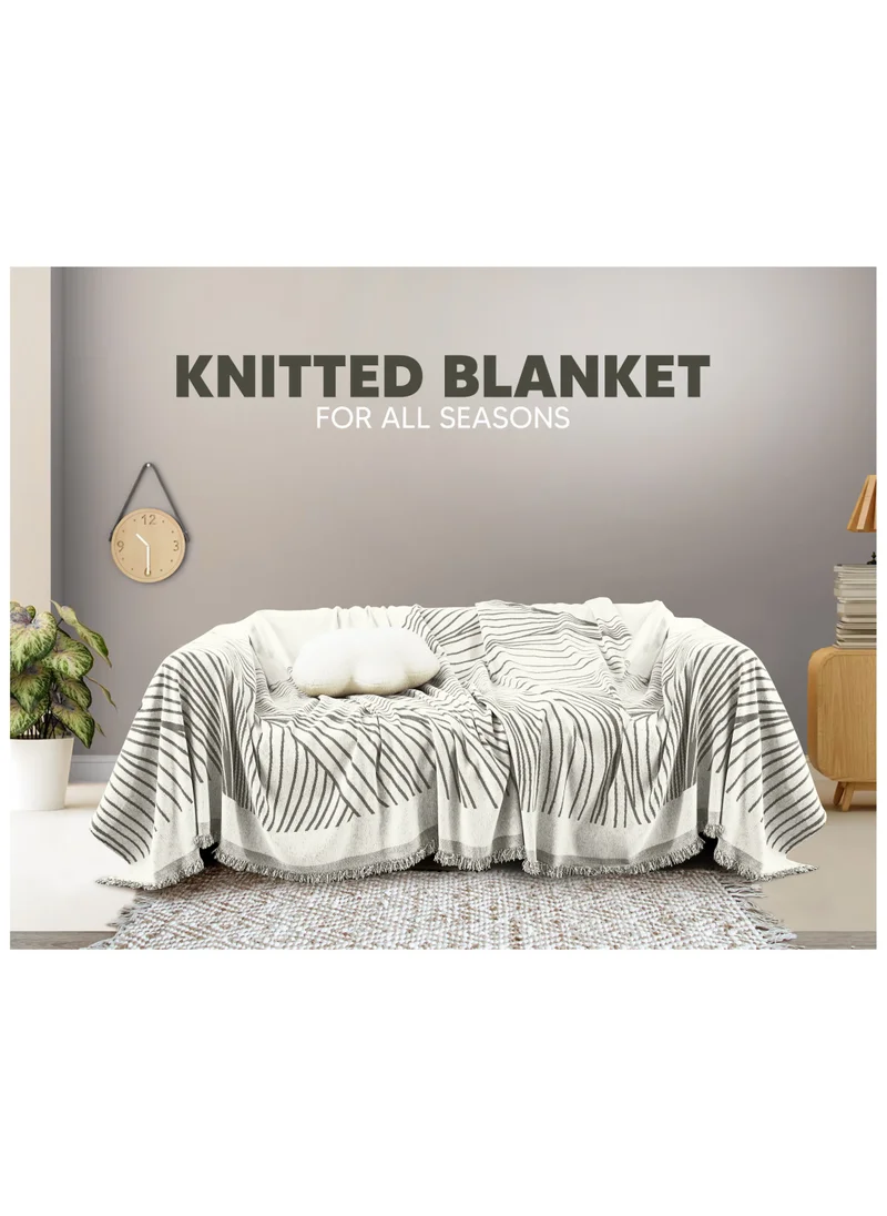 AC&L AC&L Knitted Blanket For Bed, Couch, Sofa, Chair Throw Blanket For All Seasons - Cozy Soft Light Weighted Blanket For Picnic, Travel, Home Decor Gift (Grey Pattern)