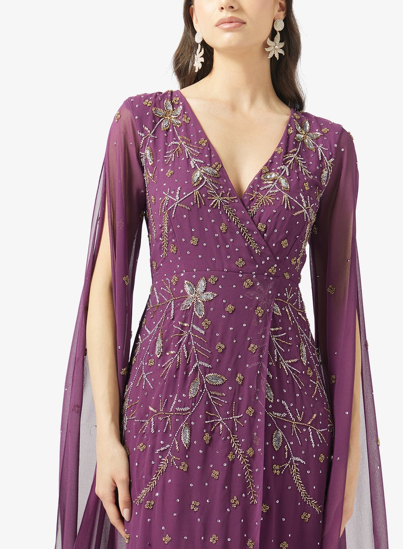 فروك اند فرل فستان ماكسي بأكمام كاب مزينة - Image 3