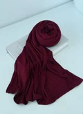 البنت الشرقية أحمر عنابي