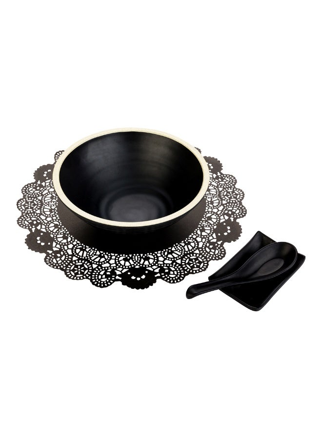 Restaurantware Pastry Tek 12 x 12 Inch Lace Doilies, 100 Decorative Tableware Placemats - Disposable, Round, Black Paper Table Doilies, For Birthdays, Or Weddings, Table Decor  - Image 2