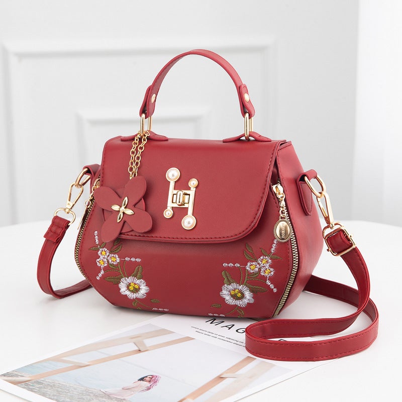〖Drop Shipping Women'S Bag〗Bucket Bag Embroidered 2025 Fashion Simple Trendy Covered Shoulder Crossbody Bag - Image 1