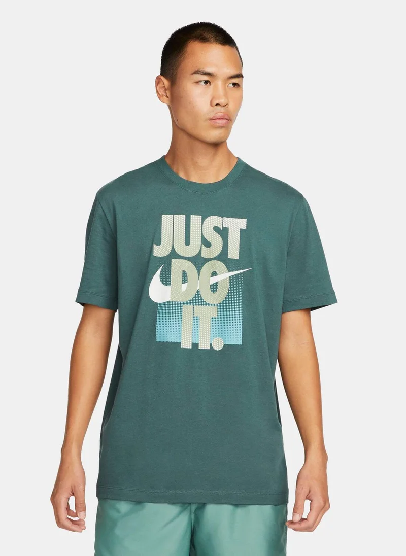 Nike Men's Sportswear Just Do It T-Shirt