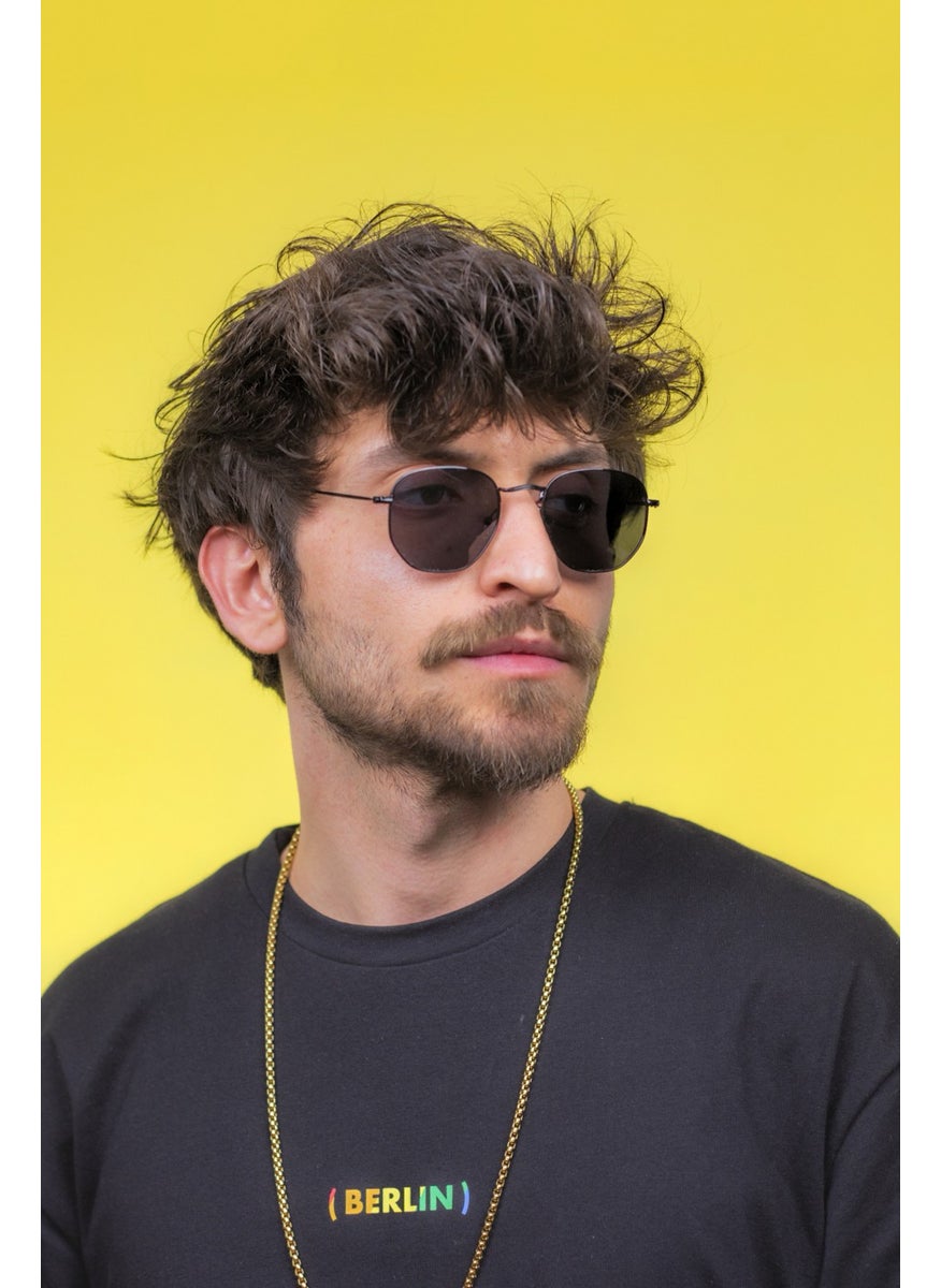 Focus On Hexagonal Gold Sunglasses  - Image 3