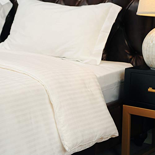 CUDDLE DREAMS Silk Comforter for Winter, 100% Long-Strand Silk Filling, Natural & Breathable (Kids/Toddler Size) - Image 4