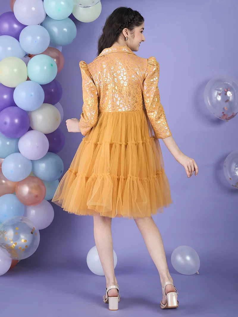 شيري أند جيري فستان بناتي "Fit and Flare" أصفر وذهبي لامع - نسيج النيوبرين والشبكة، تصميم أنيق وفاخر.