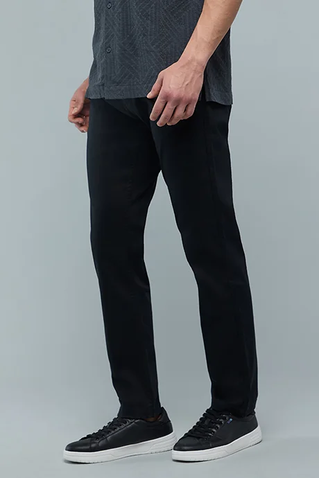 أر أند بي Solid Slim Fit Pants with Button Closure