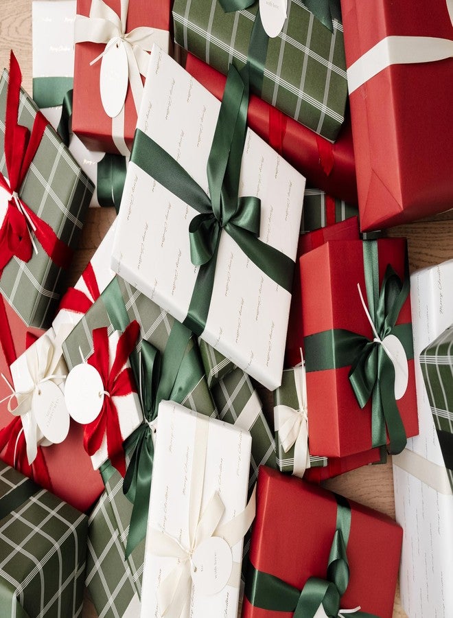 Merry Market لفائف ورق تغليف هدايا عيد الميلاد من ميري ماركت، ورق تغليف فاخر غير لامع، لفة كبيرة 30 بوصة × 168 بوصة، تصميم مربعات ذهبي، تغليف هدايا العيد - Image 2