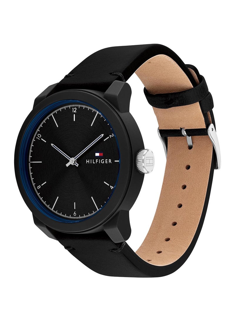 TOMMY HILFIGER - Men's Analog Round Shape Leather Wrist Watch 1710542 - 42 Mm - Image 1