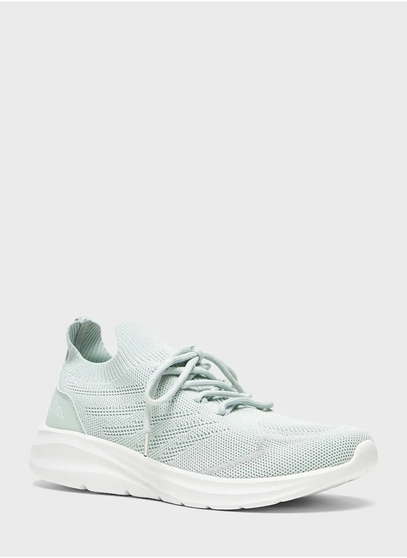 شو اكسبرس Lace Up Low Top Sneakers