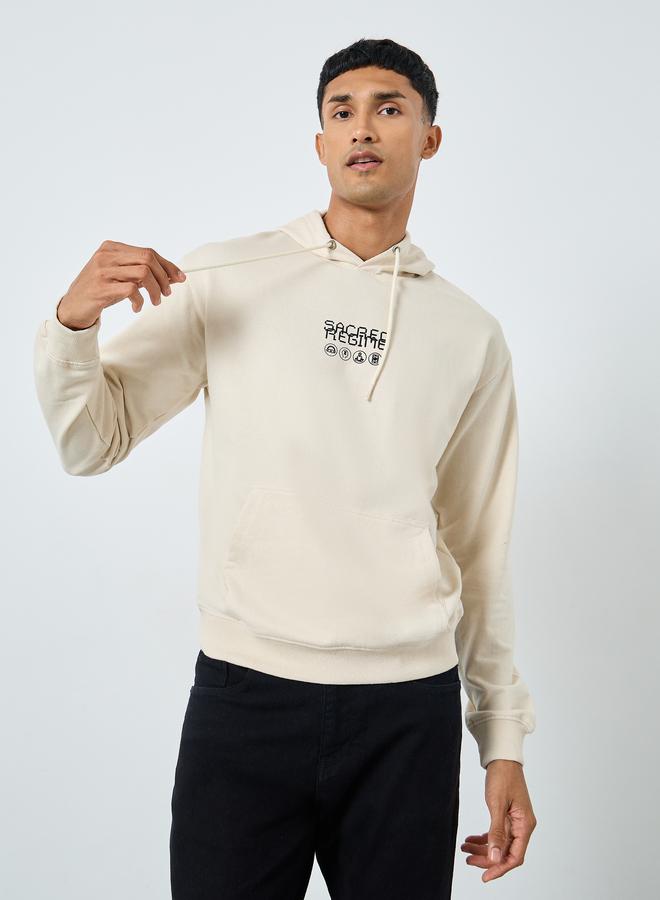 Styli Eco-Earth Relaxed Fit Back Printed Hoodie - Image 3