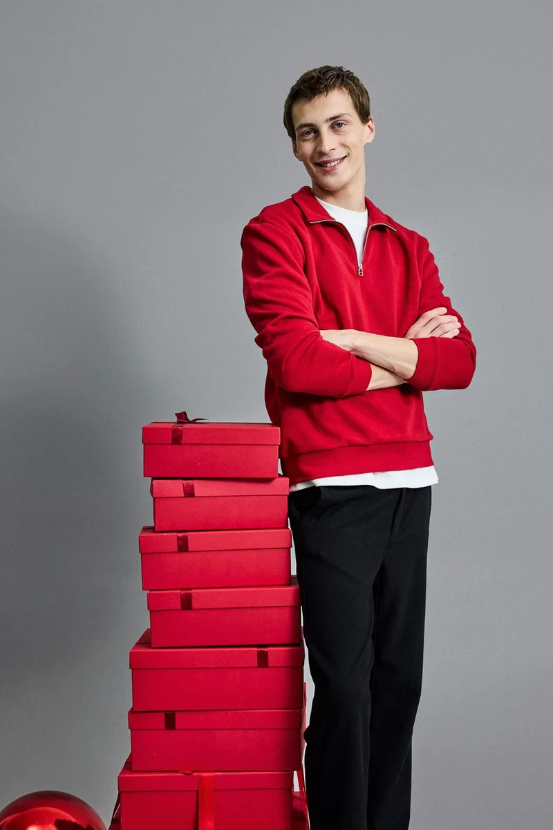 Defacto  Regular Fit Half Zip Stand Collar Basic Sweatshirt for Men | Best Price UAE