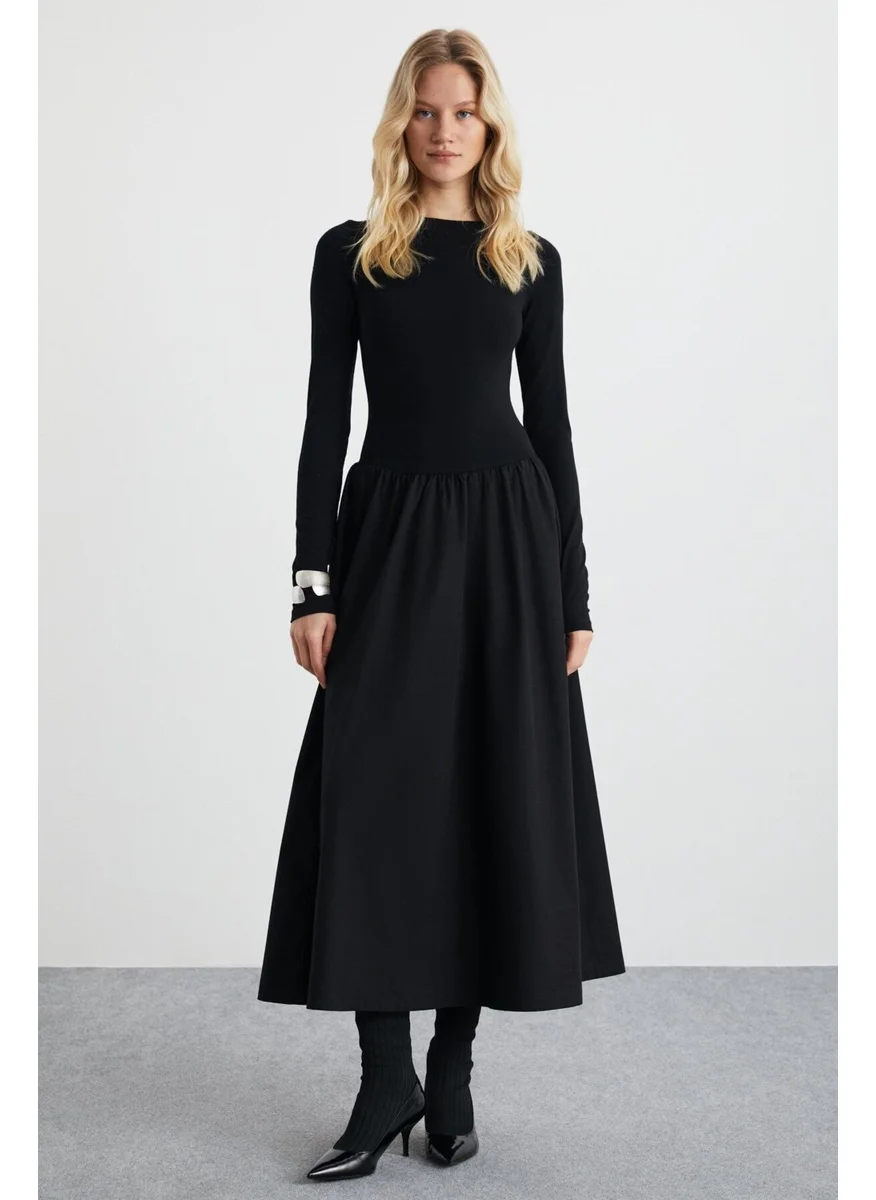 GRIMELANGE PANI Women Maxi Length Skirt Part Woven Poplin Flared Skirt Upper Part Flexible Stylish Black Dress