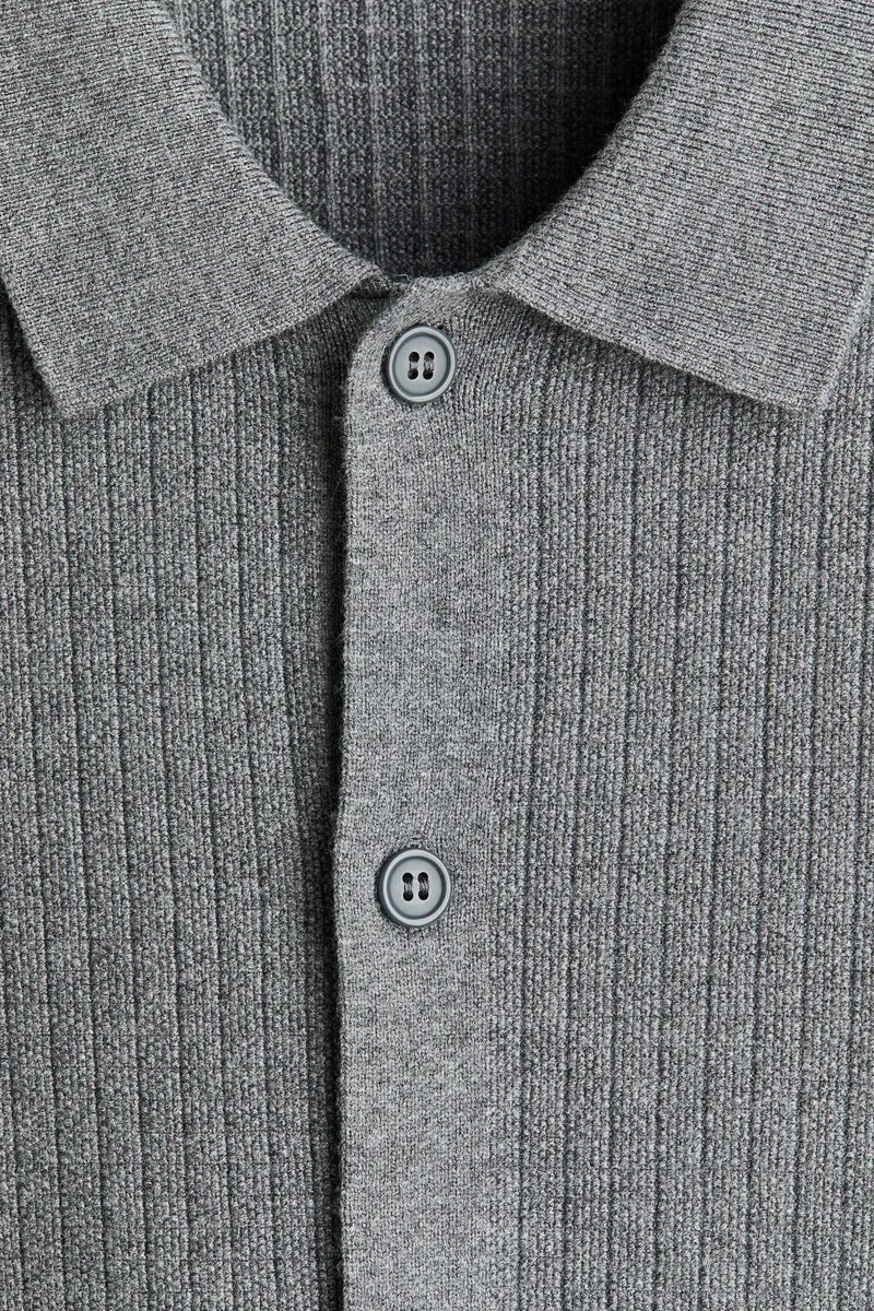 H&M  Regular Fit Textured-knit shirt for Men | Best Price UAE