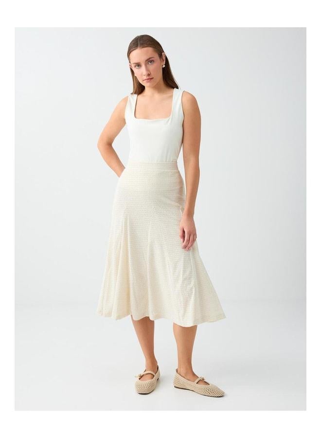 Jimmy Key White Cracked Ajour Waist Elasticated Flowy Midi Skirt. - Image 2