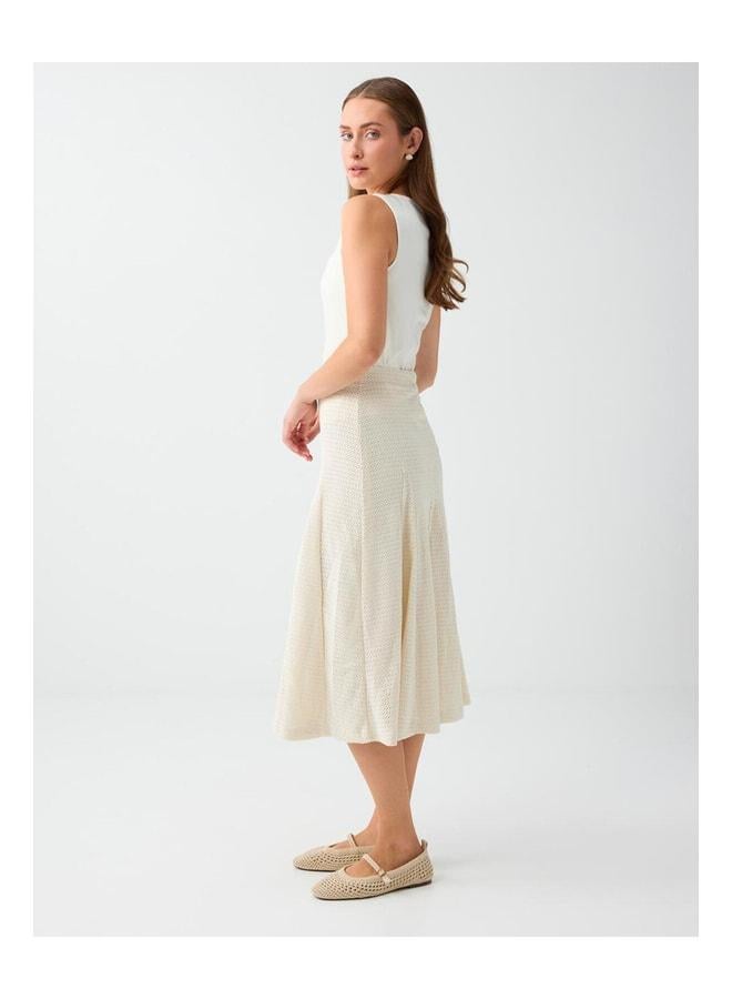 Jimmy Key White Cracked Ajour Waist Elasticated Flowy Midi Skirt. - Image 3