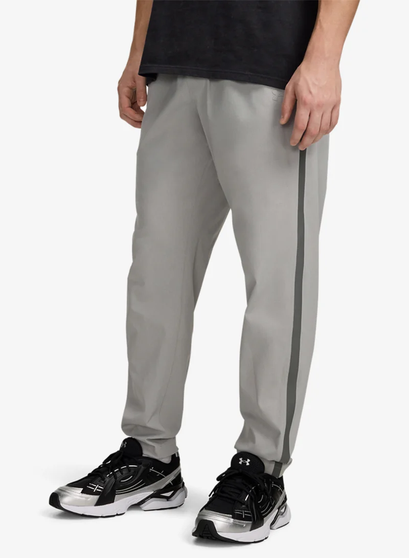 اندر ارمر سراويل رياضية ضيقة بفتحات تهوية لا تتوقف