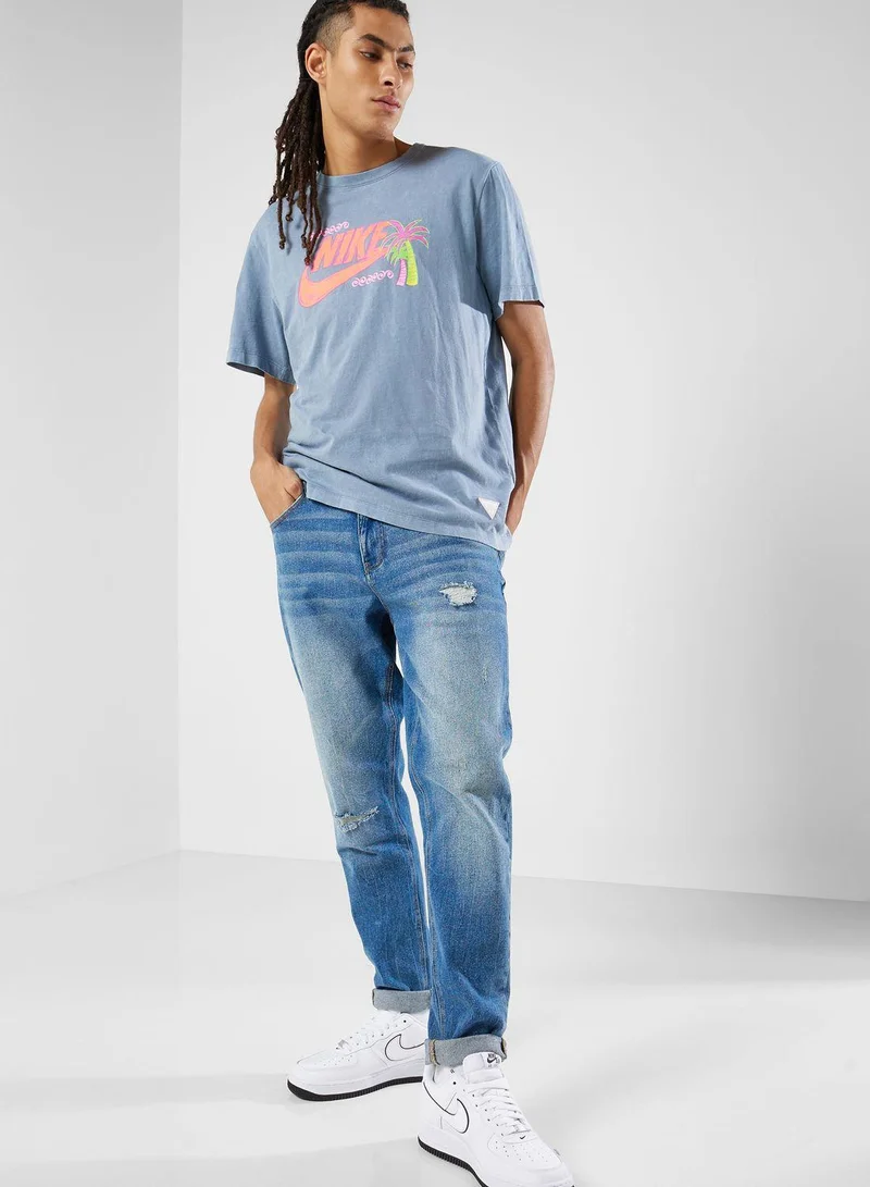 Nike Men's Sportswear Beach Party HBR T-Shirt
