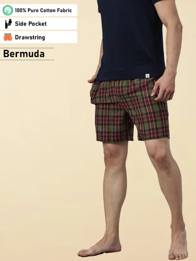 جوفن شورت رجالي منقوش باللون الأخضر الزيتوني