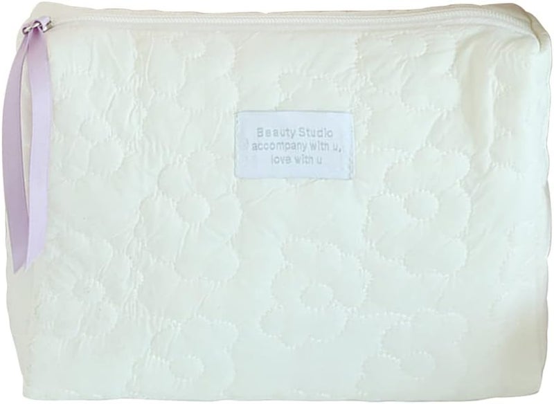 Juoxeepy Cotton Makeup Bag Large Travel Cosmetic Bag Quilted Cosmetic Pouch Coquette Aesthetic Floral Toiletry Bag - Image 1